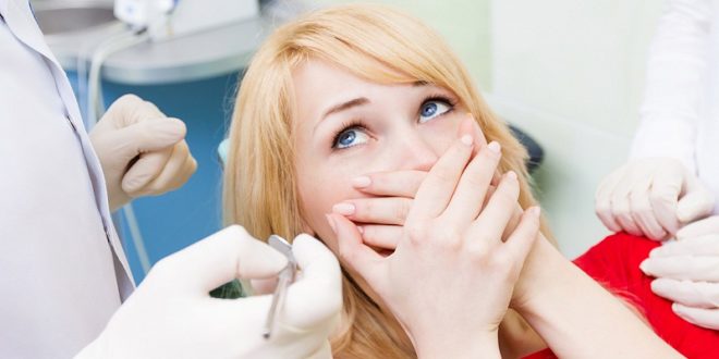 احتمال وجود دندان پوسیده یا کشیده شده در افراد با فوبیای دندانپزشکی بیشتر است.
